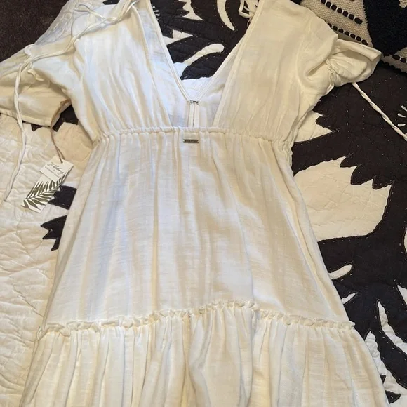 Billabong x Sincerely Jules Lovers Wish Dress - Picture 6 of 6